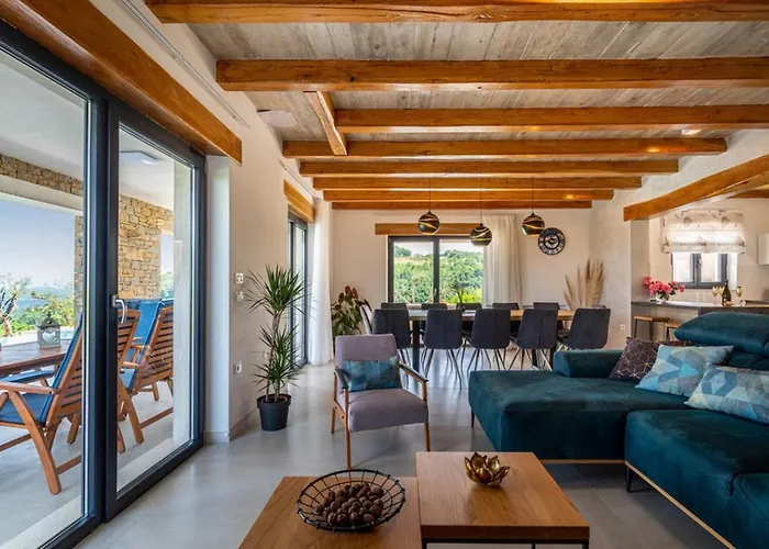 فيلة Padova For 12 Persons Near Motovun With 84 M2 Infinity Pool With Panoramic View & Beautiful Garden